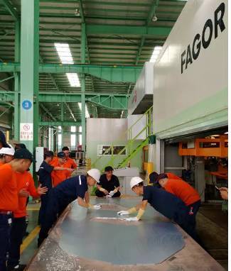 攜手綠色工廠，打造高端翻譯服務(wù)基地